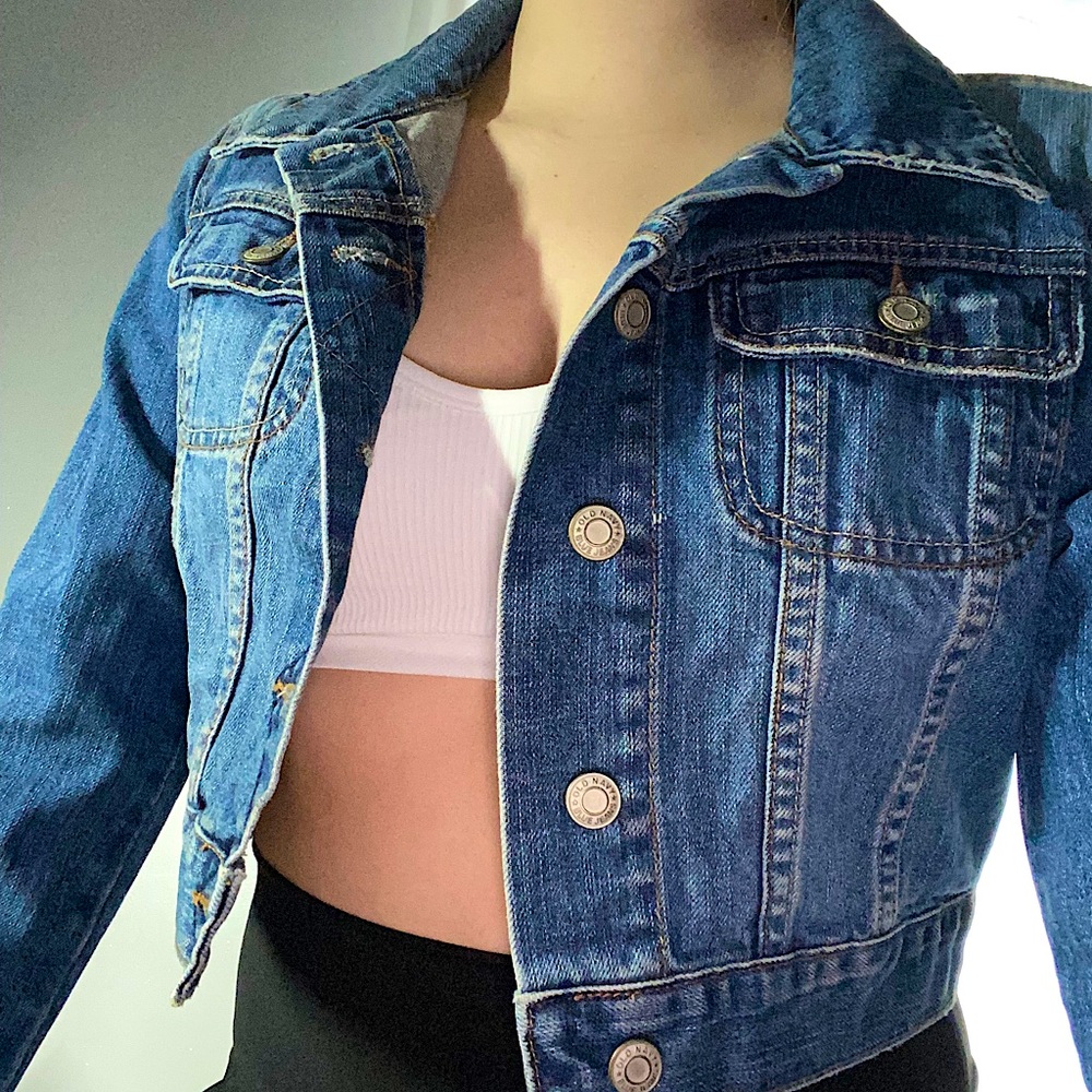 Cropped jean jacket